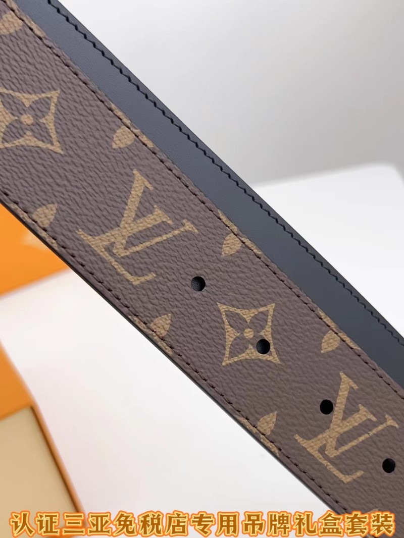 LOUIS VUITTON Belts